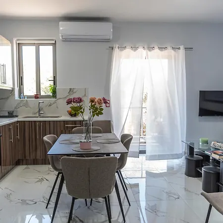 Nikisapartments