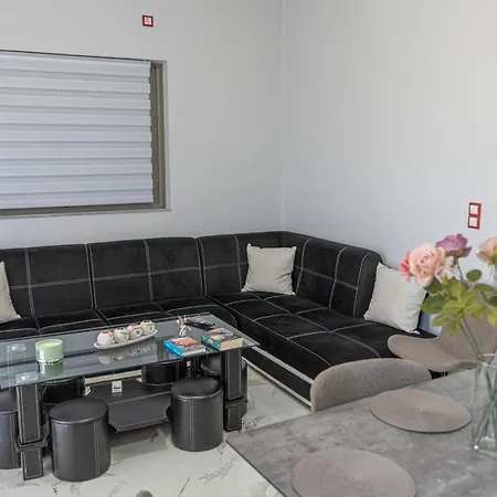 Апартаменты Nikisapartments *