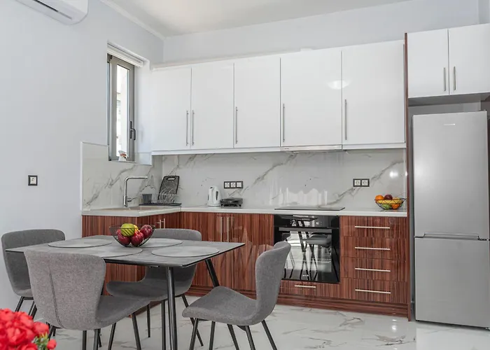 Nikisapartments * Каламата